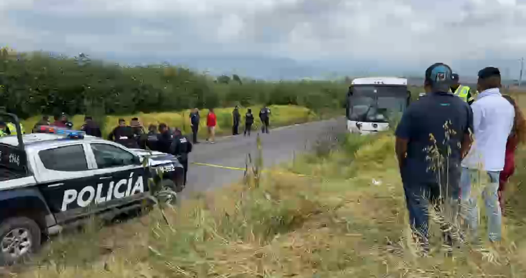 Fallec3 el papá y sus dos hijos tras un fu3rte accidente con un camión ...